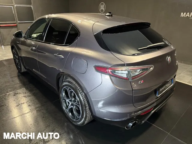 Alfa Romeo Stelvio Stelvio 2.2 T.diesel 210CV AT8 Q4 Veloce - Foto 7