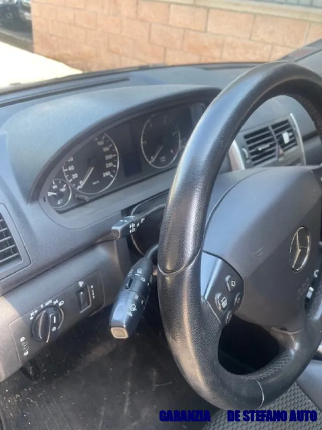 Mercedes-Benz A 180 CDI Avantgarde - Foto 7