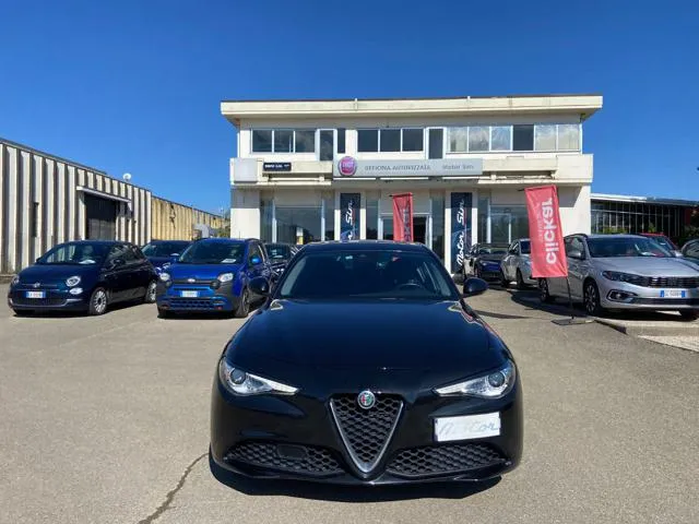 Alfa romeo giulia - dettaglio 2