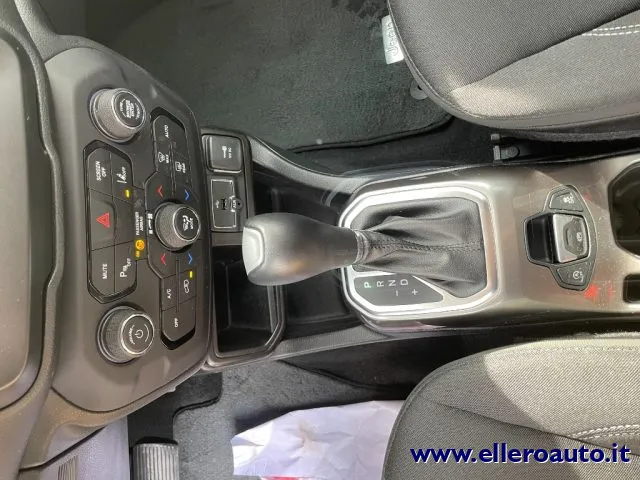 Jeep Renegade Renegade 1.3 T4 DDCT Limited - Foto 14