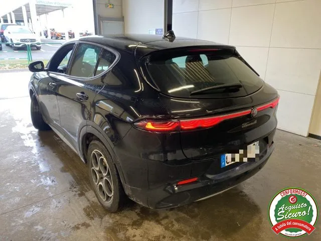 Alfa Romeo Tonale 1.5 160 CV MHEV TCT7 Ti - Foto 4