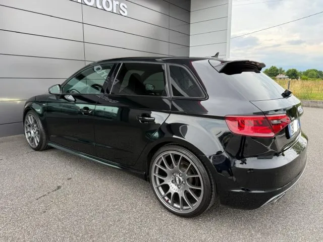 Audi A3 A3 SPB 2.0 TDI cl.d quattro S tr.edition - Foto 4