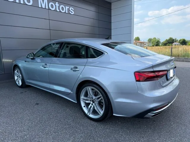 Audi A5 SPB 40 TDI S-TRONIC 204cv SPORT 19