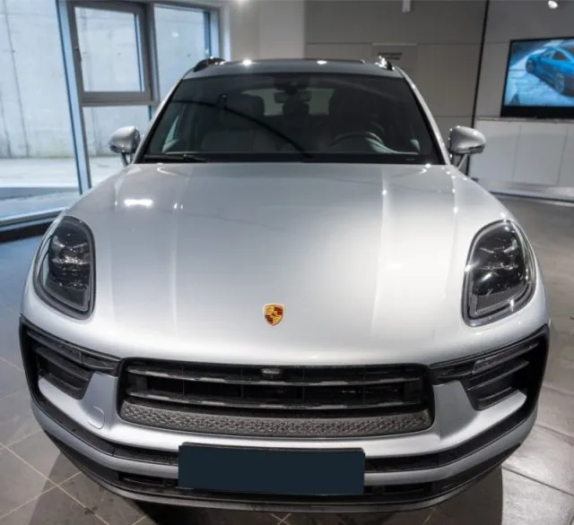Porsche macan - dettaglio 39