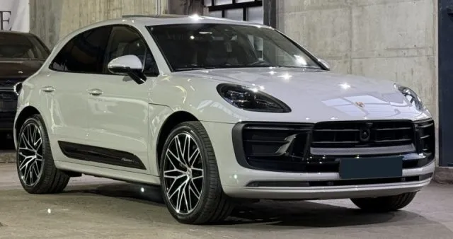 Porsche macan - dettaglio 34