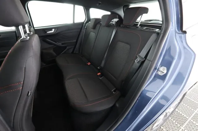 Ford Focus Focus 1.0 EcoBoost Hybrid 125CV Powershift SW ST-L - Foto 4