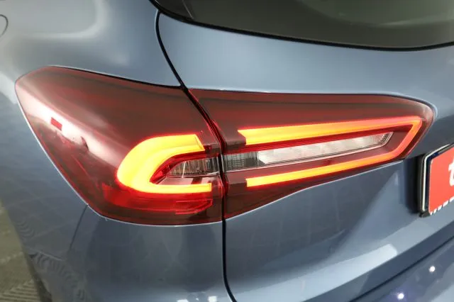 Ford Focus Focus 1.0 EcoBoost Hybrid 125CV Powershift SW ST-L - Foto 10