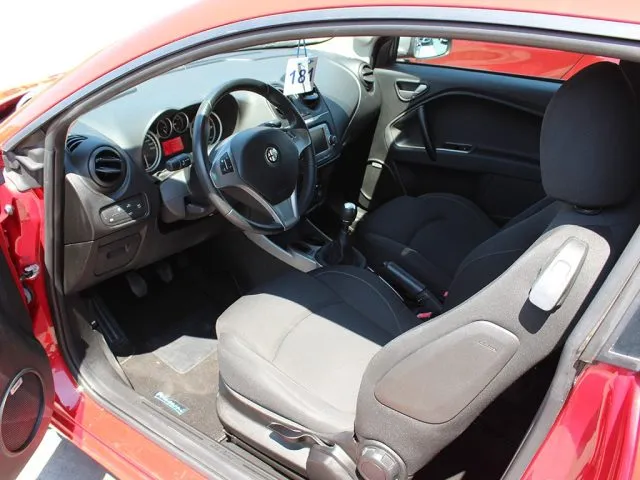 Alfa Romeo MiTo MiTo 1.4 78 CV 8V S&S Distinctive - Foto 8