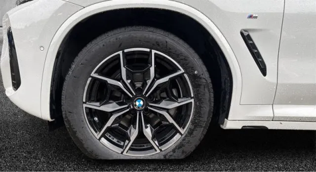 Bmw x4 - dettaglio 7