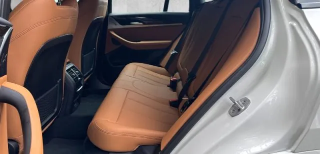 Bmw x4 - dettaglio 38
