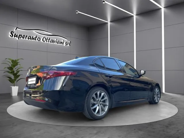 Alfa Romeo Giulia 2.2 Turbodiesel 160 CV AT8 Super - Foto 6