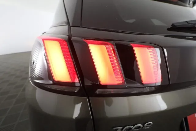 Peugeot 3008 3008 BlueHDi 120 S&S EAT6 Allure - Foto 9