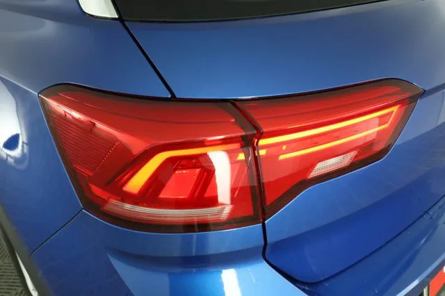 Volkswagen T-ROC T-Roc 1.5 TSI ACT DSG Business BMT - Foto 10