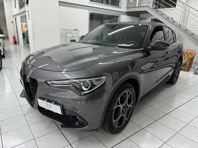 Alfa Romeo Stelvio Stelvio 2.2 T.diesel 190CV AT8 Q4 Sprint - Foto 2