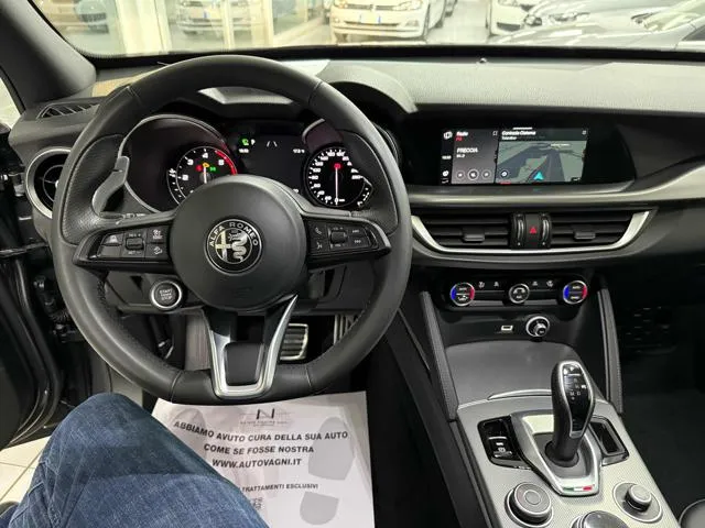Alfa Romeo Stelvio Stelvio 2.2 T.diesel 190CV AT8 Q4 Sprint - Foto 13