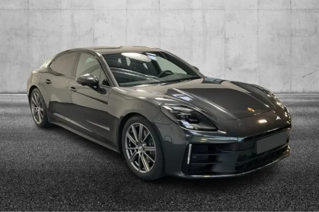 Porsche panamera - dettaglio 10