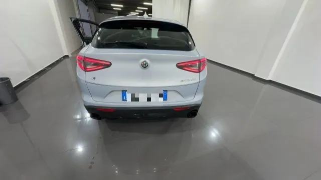 Alfa Romeo Stelvio Stelvio 2.2 T.diesel 210CV AT8 Q4 Sprint - Foto 4
