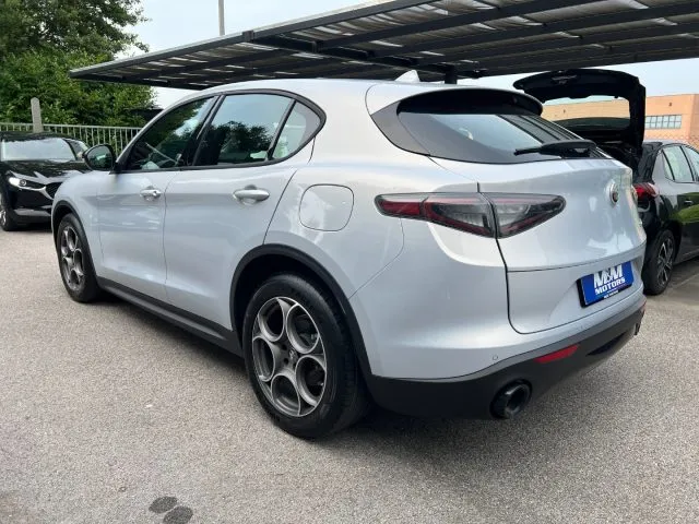 Alfa Romeo Stelvio Stelvio 2.2 T.diesel 210CV AT8 Q4 Sprint - Foto 18