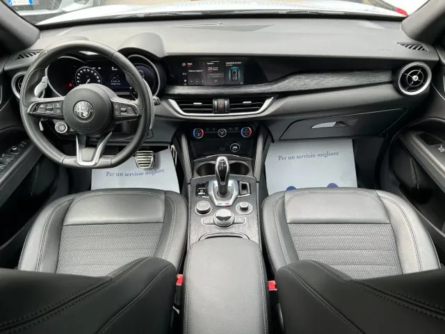 Alfa Romeo Stelvio Stelvio 2.2 T.diesel 210CV AT8 Q4 Sprint - Foto 27