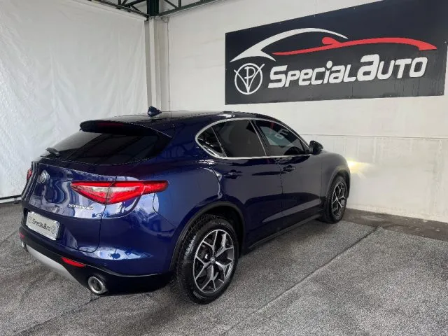 Alfa Romeo Stelvio Stelvio 2.2 T.diesel 210 CV AT8 Q4 Sp.Ed - Foto 4