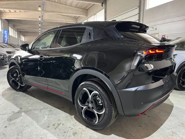 Alfa Romeo Junior 1.2 136CV Hybrid eDCT6 Speciale +TECHNO/LED MATRIX - Foto 5