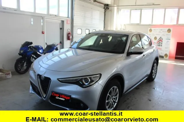 Alfa Romeo Stelvio Stelvio 2.2 T.diesel 160CV AT8 RWD - Foto 1