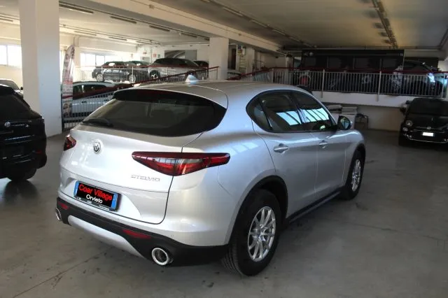 Alfa Romeo Stelvio Stelvio 2.2 T.diesel 160CV AT8 RWD - Foto 4