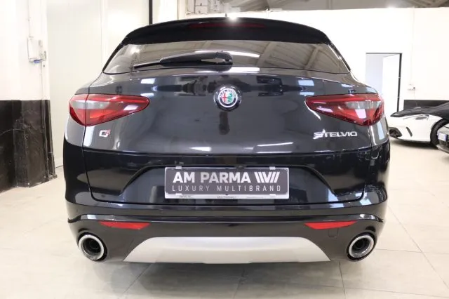 Alfa Romeo Stelvio Stelvio 2.2 T.diesel 210 CV AT8 Q4 Ti - Foto 5