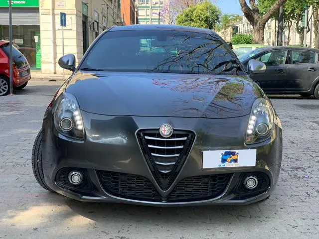 Alfa Romeo Giulietta Giulietta 2.0 JTDm-2 150 CV Distinctive - Foto 2