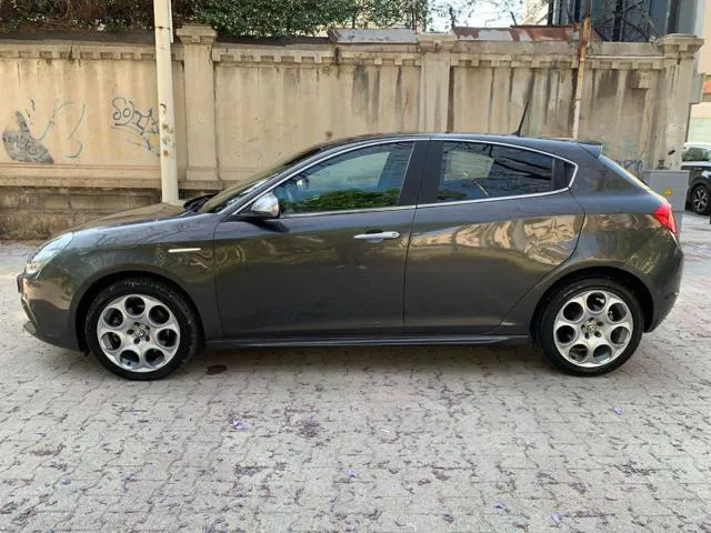 Alfa Romeo Giulietta Giulietta 2.0 JTDm-2 150 CV Distinctive - Foto 5