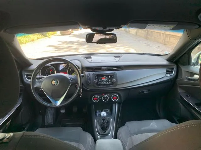 Alfa Romeo Giulietta Giulietta 2.0 JTDm-2 150 CV Distinctive - Foto 12