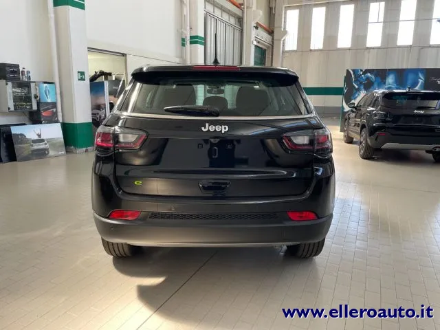 Jeep Compass 1.5 Turbo T4 130 CV MHEV 2WD Altitude - Foto 6