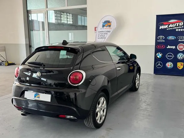 Alfa Romeo MiTo MiTo 1.4 T 120 CV GPL Distinctive - Foto 6