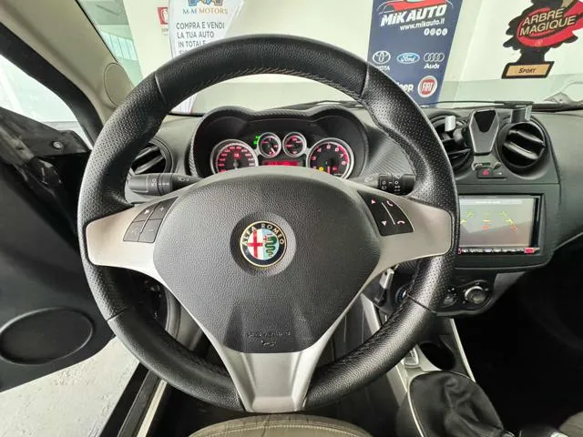 Alfa Romeo MiTo MiTo 1.4 T 120 CV GPL Distinctive - Foto 13