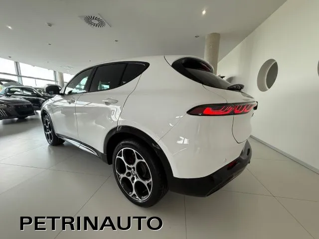 Alfa Romeo Tonale 1.5 160cv MHEV MY'25 TCT7 Veloce Km.Zero - Foto 8