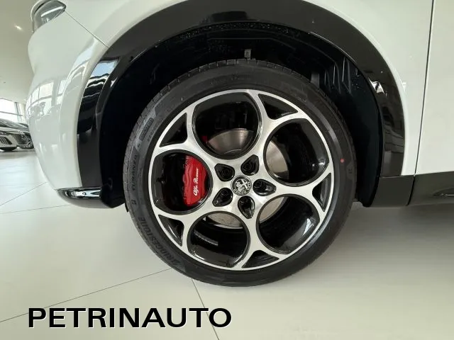 Alfa Romeo Tonale 1.5 160cv MHEV MY'25 TCT7 Veloce Km.Zero - Foto 12