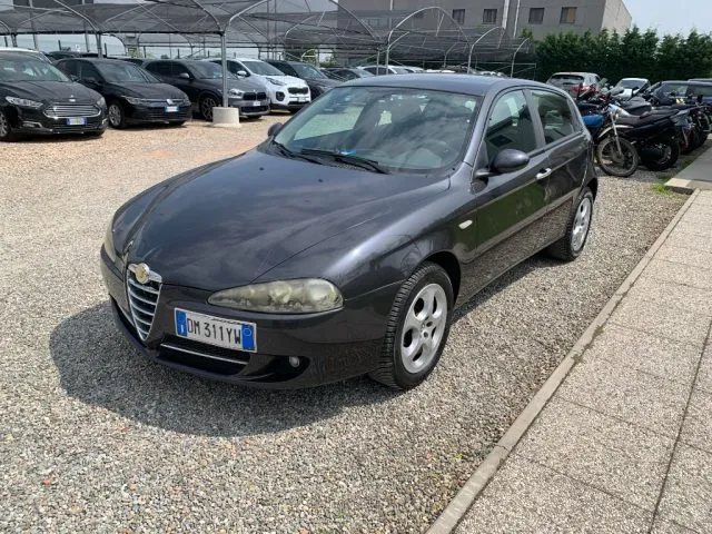 Alfa Romeo 147 147 1.9 JTD 120CV 5p. Murphy&Nye - Foto 1