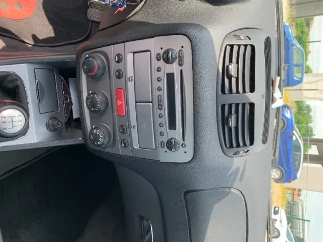 Alfa Romeo 147 147 1.9 JTD 120CV 5p. Murphy&Nye - Foto 13