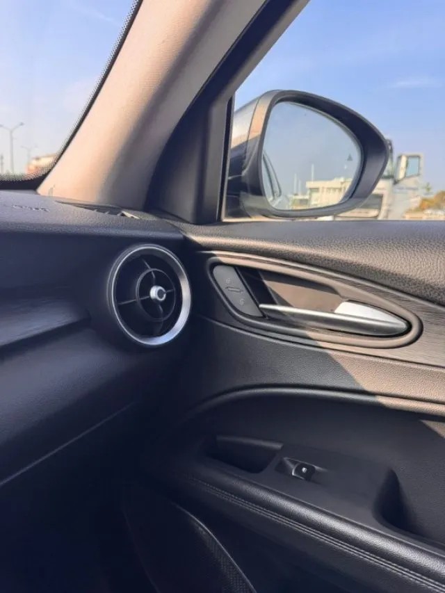 Alfa Romeo Stelvio Stelvio 2.2 T.diesel 180 CV AT8 Q4 Exec. - Foto 14