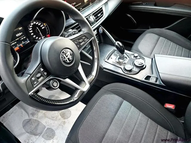 Alfa Romeo Stelvio Stelvio 2.2 T.diesel 160CV AT8 RWD Sp-T. - Foto 11