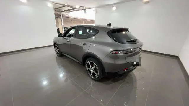 Alfa Romeo Tonale 1.5 160 CV MHEV TCT7 Veloce #VARI.COLORI - Foto 5