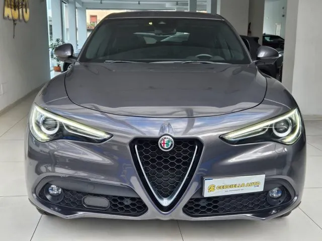 Alfa Romeo Stelvio Stelvio 2.2 T.d. 190 CV AT8 Q4 Sup. Bus. - Foto 3