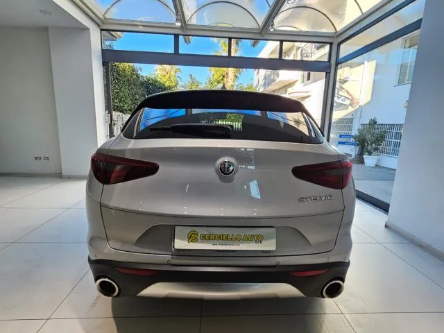 Alfa Romeo Stelvio Stelvio 2.2 T.diesel 160CV AT8 RWD Bus. - Foto 10