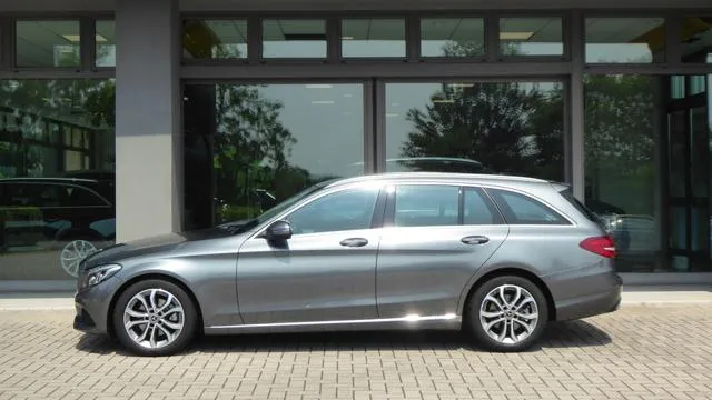 Mercedes-Benz C 220 d S.W. Auto Sport - Foto 2