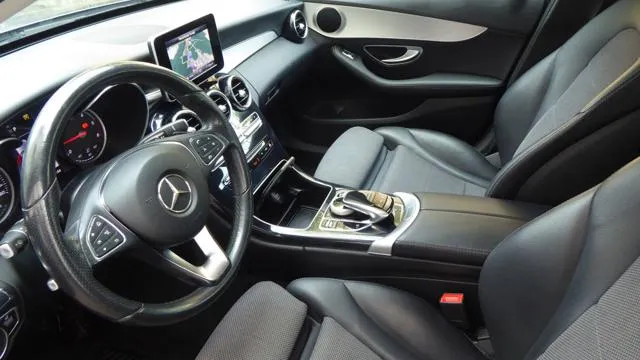 Mercedes-Benz C 220 d S.W. Auto Sport - Foto 7