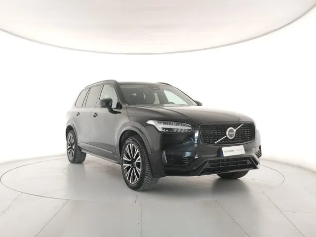 Volvo XC90 T8 Plug-in Hybrid AWD automatico 7 posti Plus Dark - Foto 5