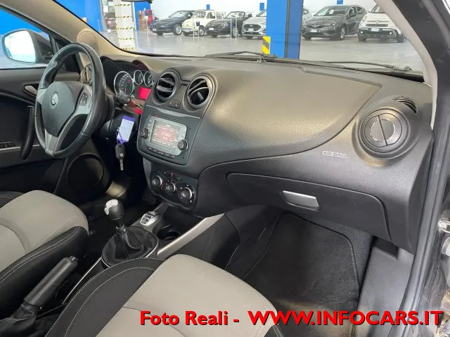 Alfa Romeo MiTo MiTo 1.3 JTDm 85 CV S&S Progression - Foto 14