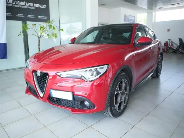 Alfa Romeo Stelvio 2.2 mjt 210 cv Ti Q4 36 mesi di garanzia - Foto 1