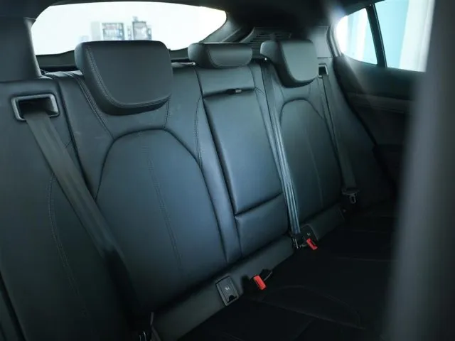 Alfa Romeo Stelvio 2.2 mjt 210 cv Ti Q4 36 mesi di garanzia - Foto 13