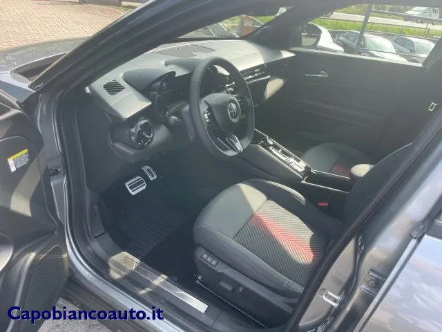 Alfa Romeo Junior 1.2 136 CV Hybrid eDCT6 Speciale KM0+TECHNO PACK - Foto 10